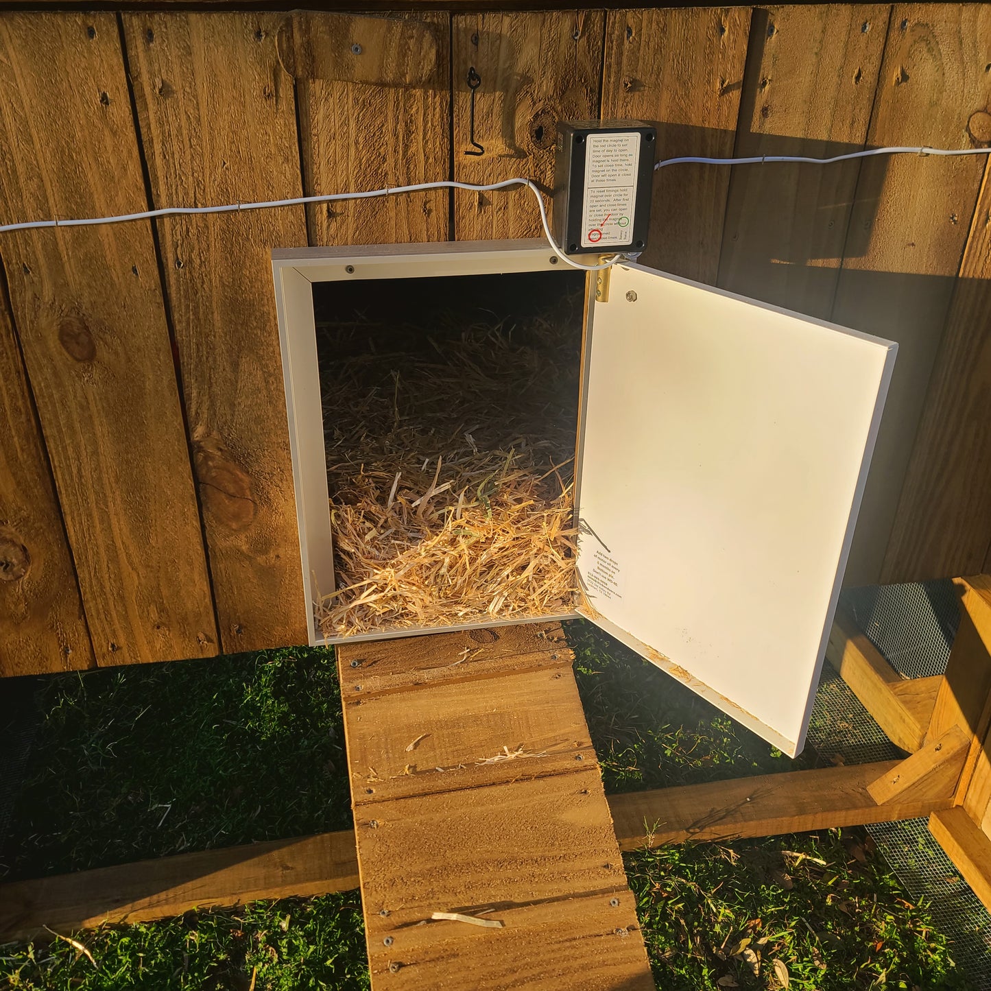 Premium Solar Powered Chicken Coop Door with Battery Back Up