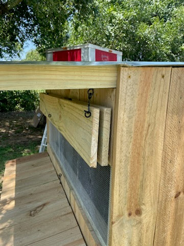 Wise County Chicken Farm Coops 3ft x 3ft